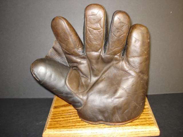 Spalding Asbestos Lined Full Web Front